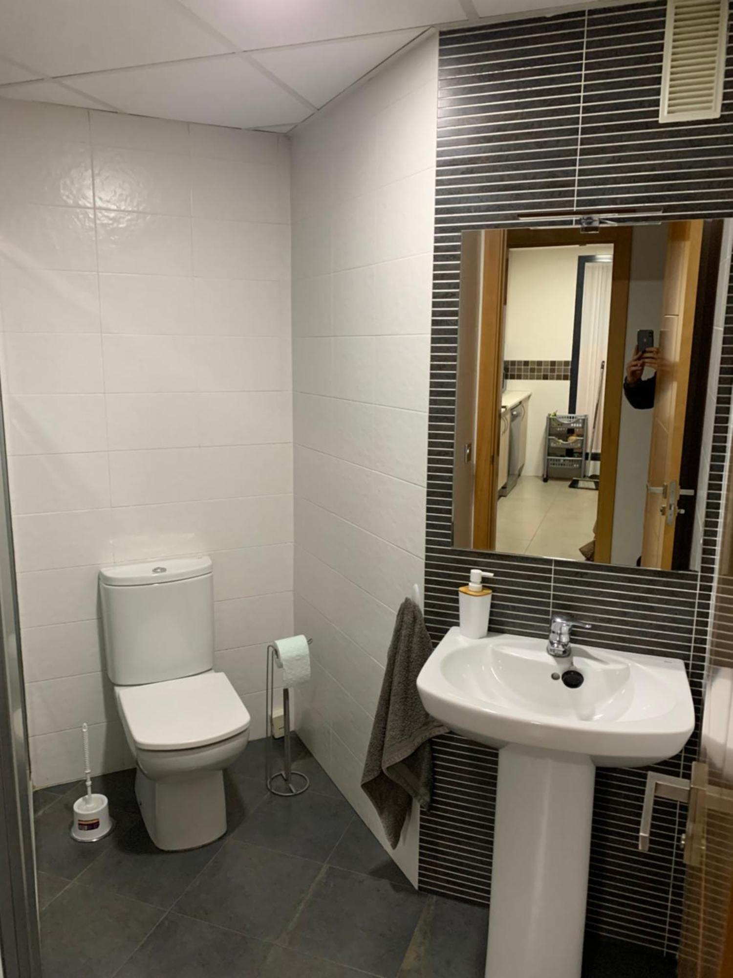 Habitacion Privada En Urbanizacion Con Piscina Y Pista De Padel El Puerto de Santa Maria Luaran gambar